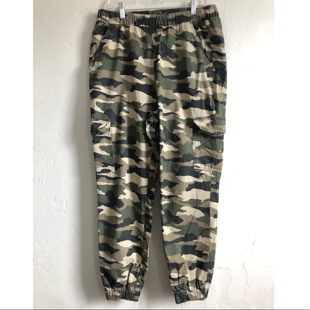 H&M camo pants / Divided Size:12 - Picture 1 of 2